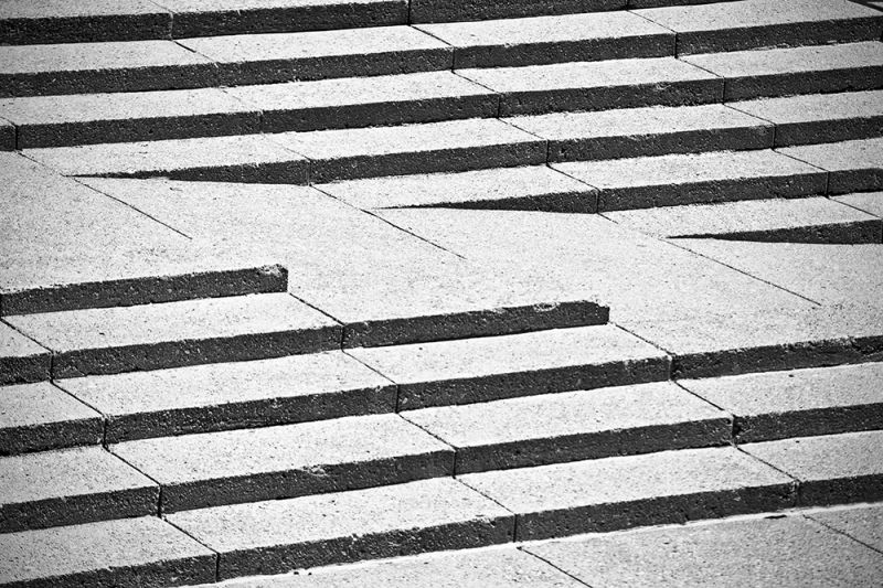 BlackAndWhite_Steps
