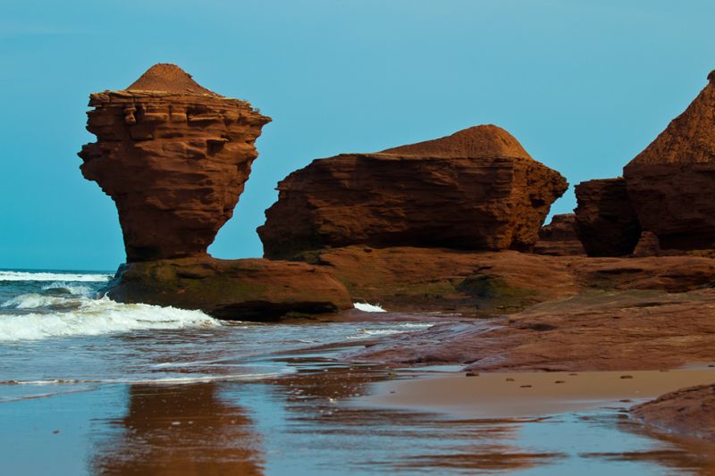 Nature-Carved-Layers-of-Time
